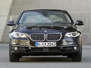 BMW 530d xDrive Touring Modern Line 2013 года  (WW)
